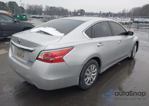2014 Nissan Altima 2.5 S z USA, uszkodzony, nr VIN 1N4AL3AP7EN368491